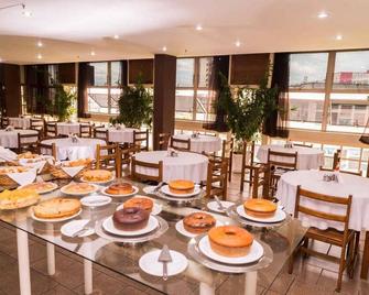 Stratus Vila Hotel - V Redonda - Restaurante