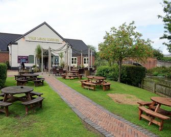 Lock Keeper, Worksop by Marston's Inns - וורקסופ - פטיו