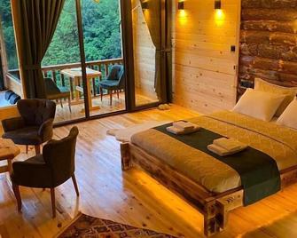 Morci Suit Villa - Çamlihemşin - Bedroom