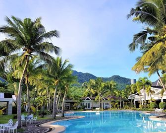 Chateau Bleu Resort - Los Baños (Laguna) - Pool