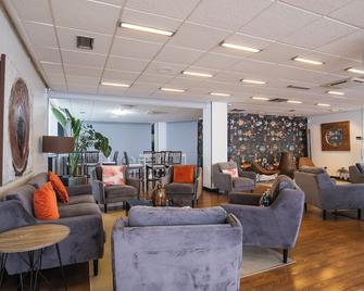 Alda Don Carlos - Santander - Lounge
