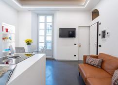 Maison Tomà in Como City Centre by Rent All Como - Como - Living room