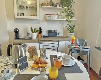 Happy Family Apartments Panorama - Génova - Comedor