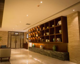 Longzhu Hot Spring Health Hotel - Baoding - Lobby