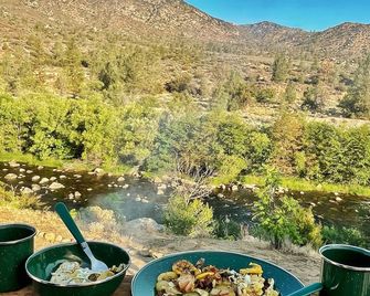 Socal Camping - Kernville - Outdoors view