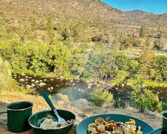 Socal Camping - Kernville - Outdoors view