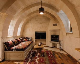Cappadocia Cave Suites Adult Only - גורמה - סלון