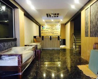 Kalluvalappil Holiday Inn - Kāsaragod