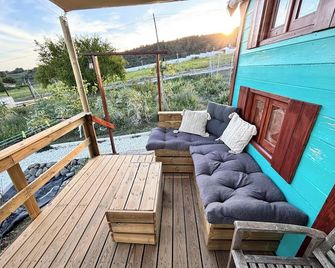 Chalet Sleeps 2 - Pool Balcony Mountain Views - Estepona - Balcon