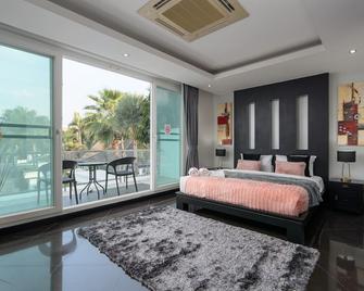 Premium Pool Villa Pattaya - Jomtien - Bedroom
