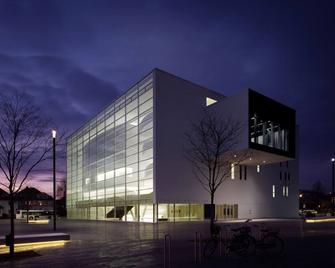Ferienwohnung bei Jennifer - Gutersloh - Building