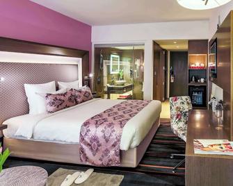 Novotel New Delhi Aerocity - New Delhi - Bedroom