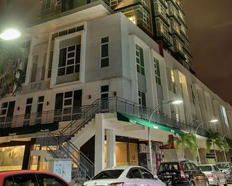Mtree Hotel Nilai - Kampung Baharu Nilai - Gebouw