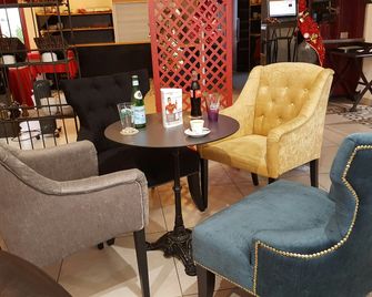 Hôtel Eclipse - Magnanville - Salon