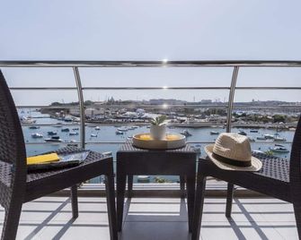 Valletta view Apartments by ST Hotels - Gżira - Balcony