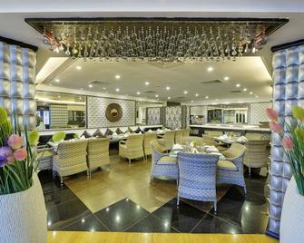 Mayfair Convention - Bhubaneswar - Restaurant