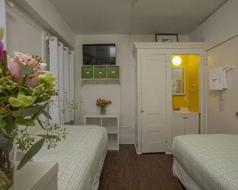Economy Twin Room with Private External Bathroom - San Francisco - Slaapkamer