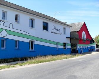 Hôtel La Péniche - Pierrefitte-sur-Loire - Edificio
