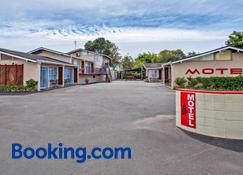 Tourist Court Motel - Вакатане - Здание