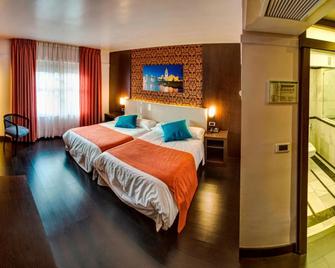Hotel Spa Rio Ucero - El Burgo de Osma - Ložnice