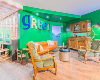greet hotel Annecy Cran Gevrier - Annecy - Sala de estar