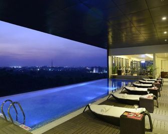 Sayaji Raipur - Raipur - Piscina