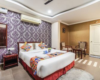 Fabexpress Oriental Suites III - Btm Mico Layout - Bengaluru - Bedroom
