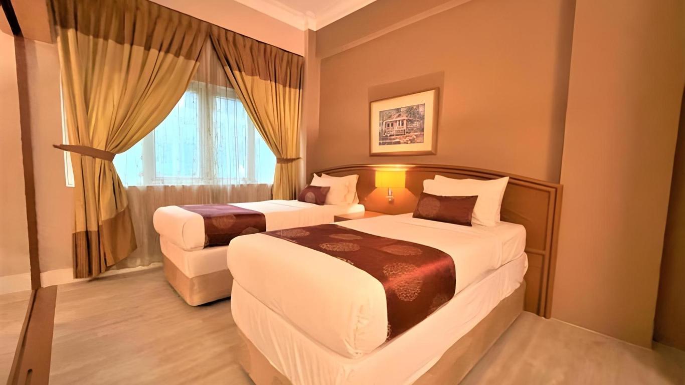 M Suites Hotel
