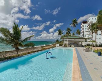 Seafront Paradise Loft - Juan Dolio - Pool