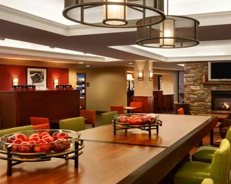 Hampton Inn by Hilton Colchester - Colchester - Restaurante