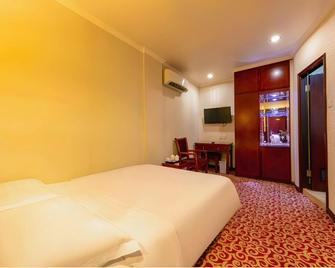 East Asia Hotel - Macau - Bedroom