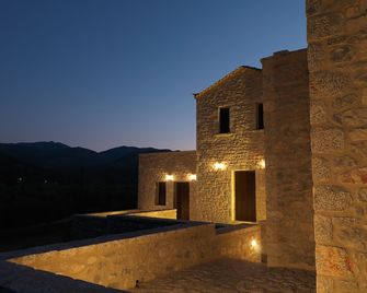 Kamares Villas - Vathi - Vista del exterior