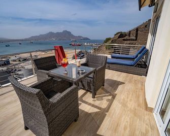 Blue Marlin Hotel - Mindelo - Balcony