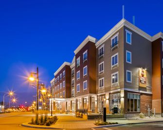 Best Western Plus Chateau Inn Sylvan Lake - Sylvan Lake - Gebäude