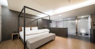 Daegu Dongdaegu H Hotel - Daegu - Bedroom