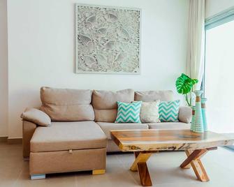 Beach Getaway for Amazing Vacation in Punta Cana - Punta Cana - Living room
