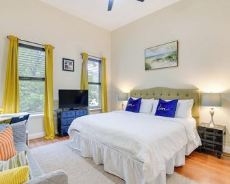 Downtown Baltimore Vacation Rental Wfh Friendly! - Baltimore - Bedroom