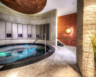 Wellnessresidenz Schalber - Serfaus - Piscina