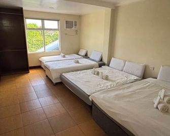 Im Inn Hotel Sorsogon near SM or Terminal - Sorsogon City - Bedroom