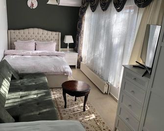 Pekcan Otel - Burhaniye - Bedroom