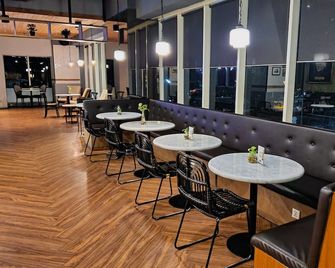 Habitare Rasuna Jakarta - Jakarta - Restaurant
