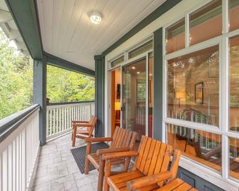 Granite Court by Outpost Whistler - Whistler - Balkon