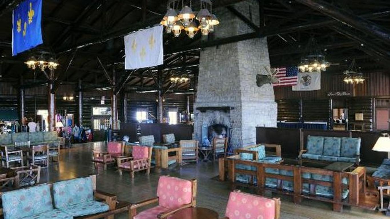 Starved Rock Lodge & Conference Center