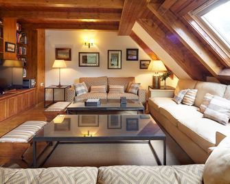 Era Garona by FeelFree Rentals - Viella - Living room