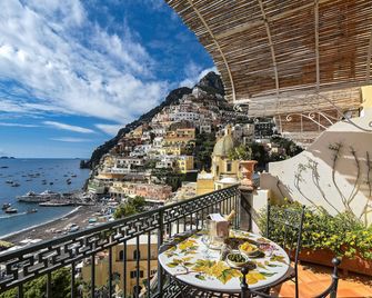 Hotel Buca Di Bacco - Positano - Parveke