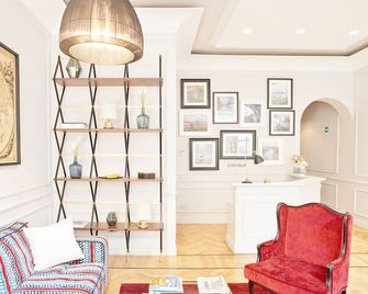 The Fifteen Keys Hotel - Rome - Living room