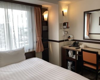 Toyoko Inn Kintetsu Nara Ekimae - Nara - Yatak Odası