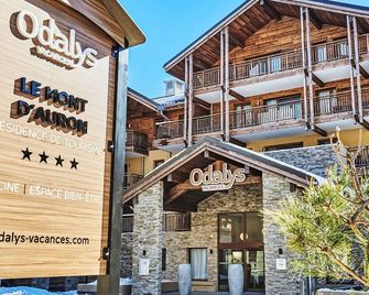 Odalys Collection Le Mont d'Auron / 8 pax - Auron - Building