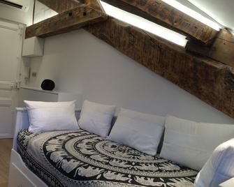 Studio Haut de Gamme - Centre Ville - كان - غرفة معيشة