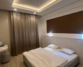 Armon Apart Hotel - Khujand - Bedroom